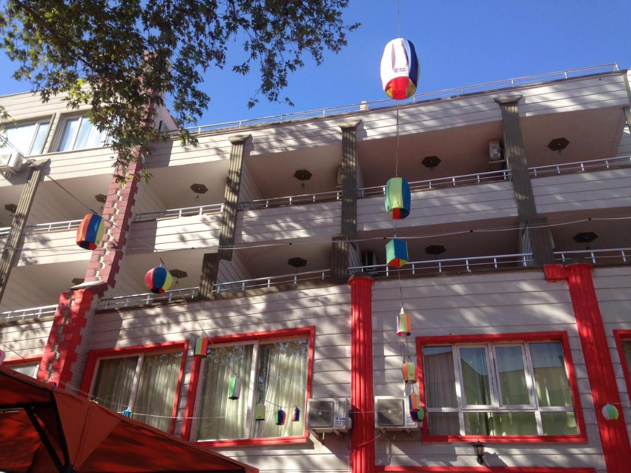 Yalcin Otel アンタルヤ エクステリア 写真